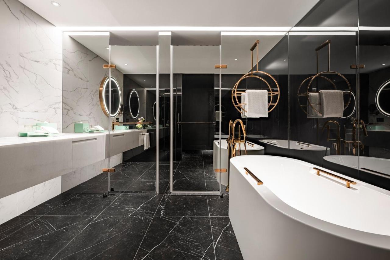 Le Meridien Taichung Dış mekan fotoğraf Bathroom interior design