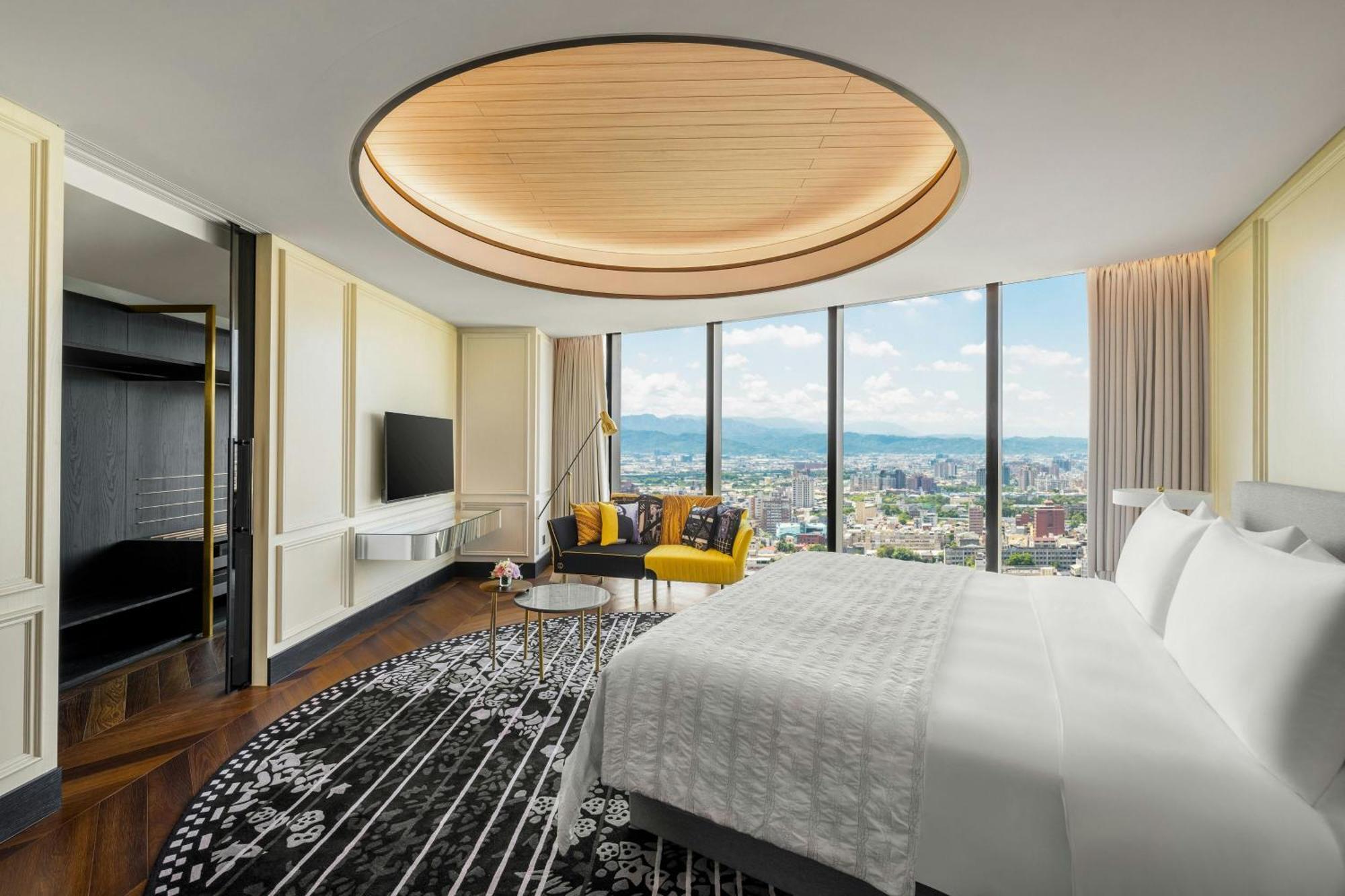 Le Meridien Taichung Dış mekan fotoğraf Deluxe Suite