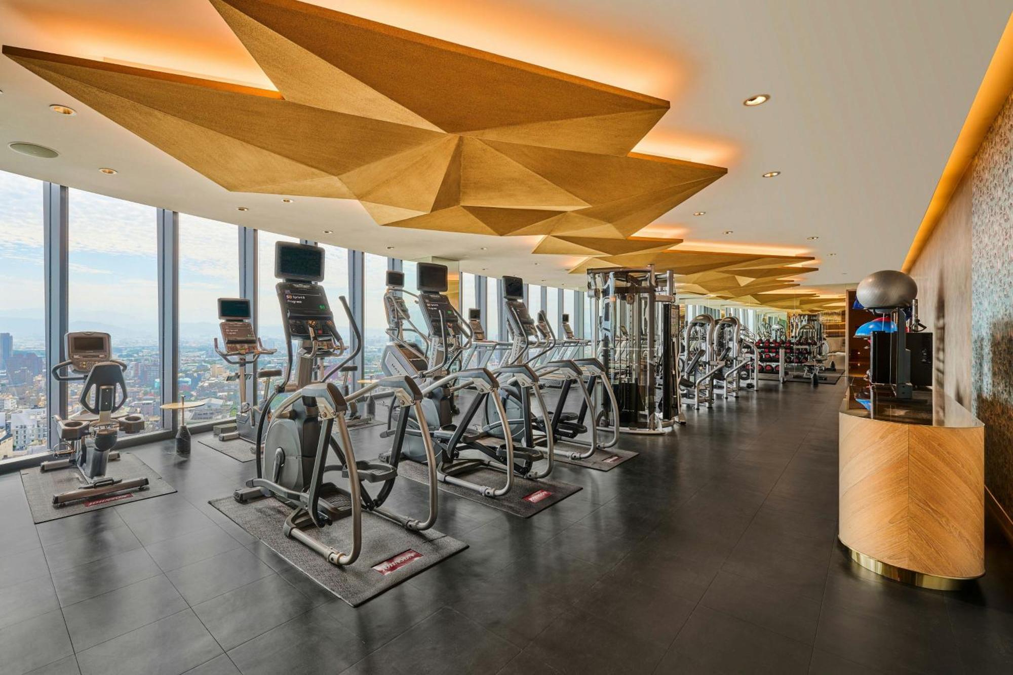Le Meridien Taichung Dış mekan fotoğraf The gym at The Landmark
