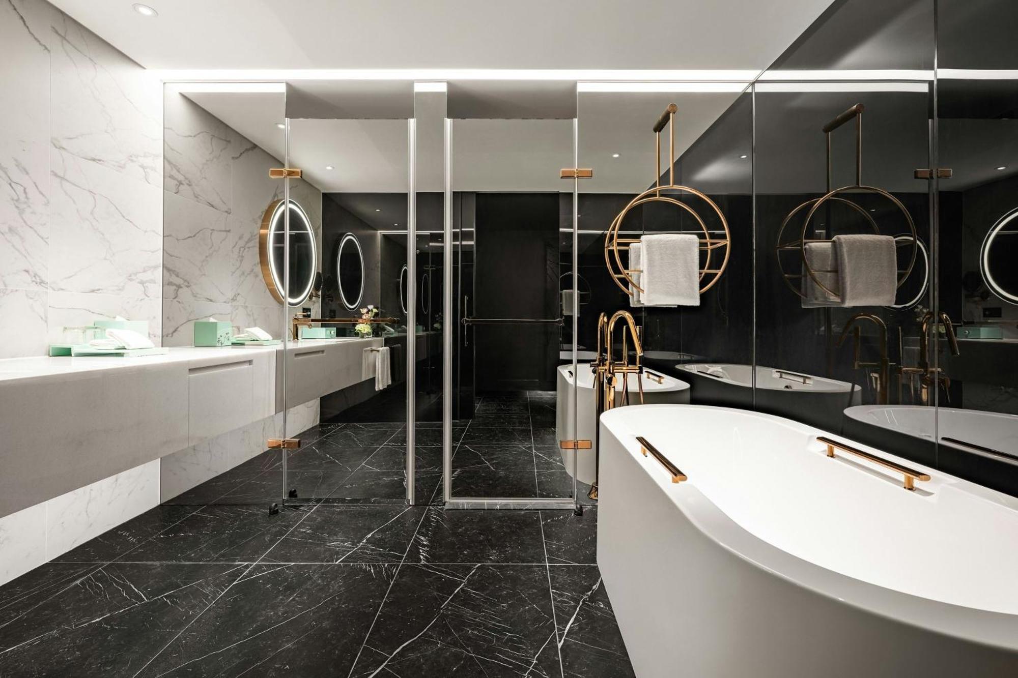 Le Meridien Taichung Dış mekan fotoğraf Bathroom interior design